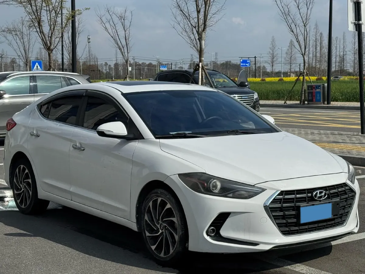 2019 Hyundai Elantra 1.5L 115HP L4 CVT,autocango,china used car exporter,china ev exporter,chinese used car exporter,chinese used ev exporter