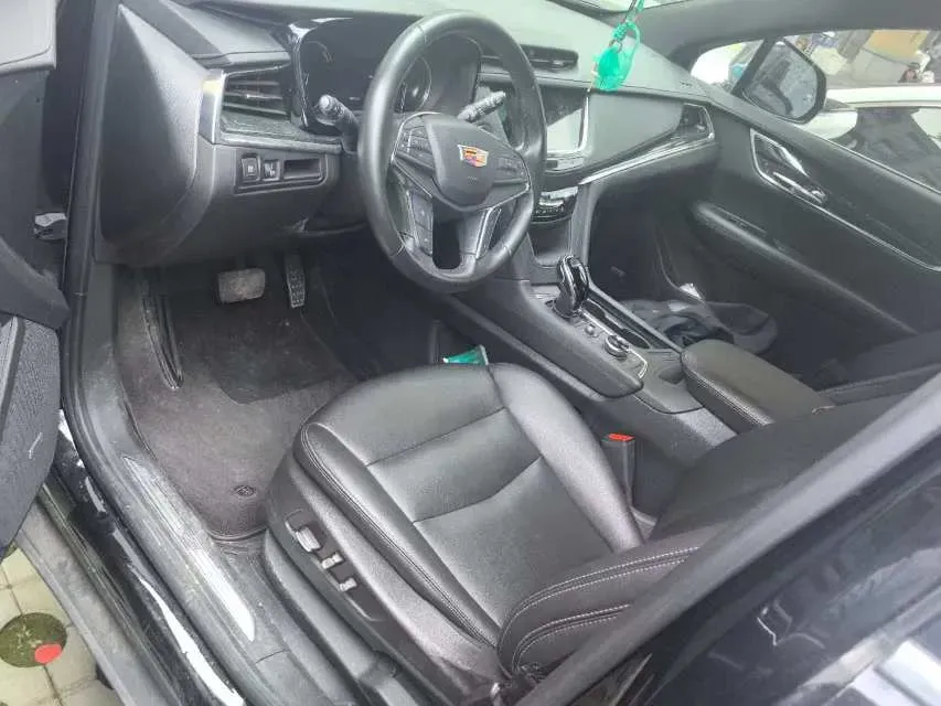 2023 Cadillac XT5 2.0T 237HP L4 9AT,autocango,china used car exporter,china ev exporter,chinese used car exporter,chinese used ev exporter