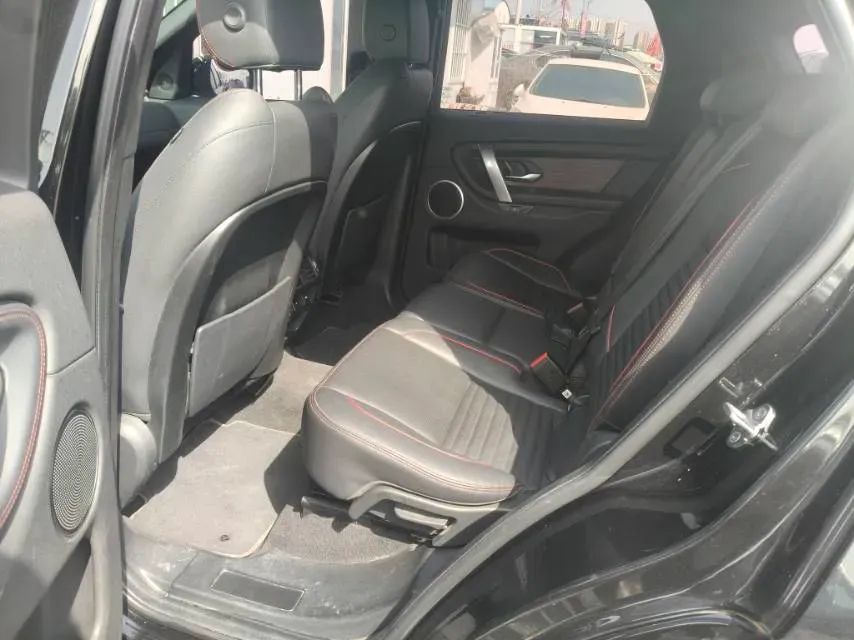2020 Land Rover Discovery Sport 2.0T 249HP L4 9AT,autocango,china used car exporter,china ev exporter,chinese used car exporter,chinese used ev exporter