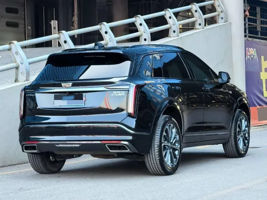 2025 Cadillac XT5 2.0T 237HP L4 9AT,autocango,china used car exporter,china ev exporter,chinese used car exporter,chinese used ev exporter