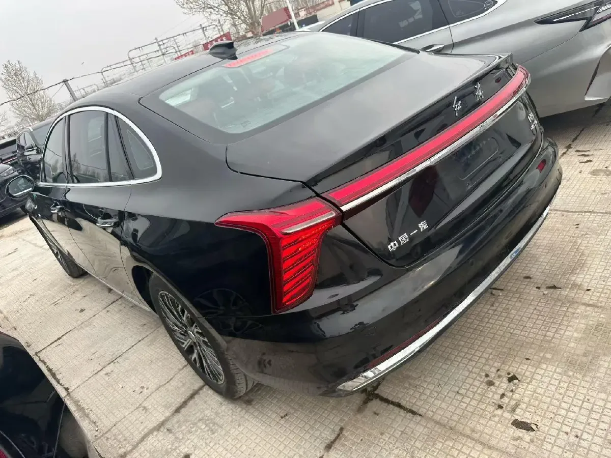 2024 HongQi H5 1.5T 169HP L4 7DCT,autocango,china used car exporter,china ev exporter,chinese used car exporter,chinese used ev exporter