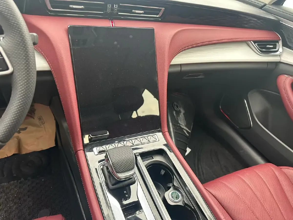 2024 HongQi H5 1.5T 169HP L4 7DCT,autocango,china used car exporter,china ev exporter,chinese used car exporter,chinese used ev exporter