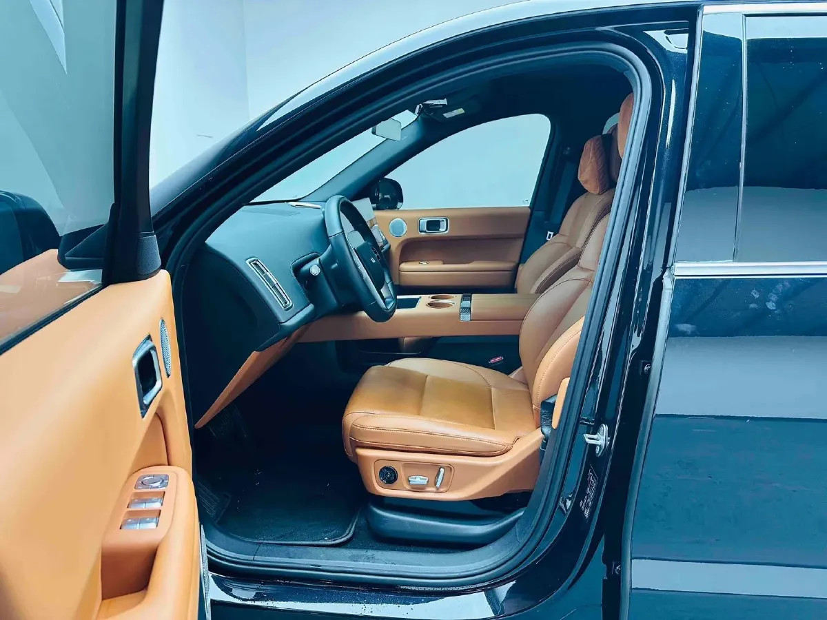 2024 Li L6 Range Extended 154HP L4 REEV 36.8KWH,autocango,china used car exporter,china ev exporter,chinese used car exporter,chinese used ev exporter