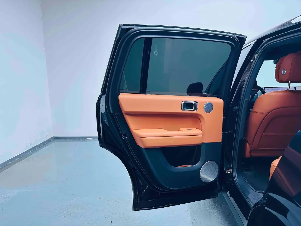 2024 Li L6 Range Extended 154HP L4 REEV 36.8KWH,autocango,china used car exporter,china ev exporter,chinese used car exporter,chinese used ev exporter