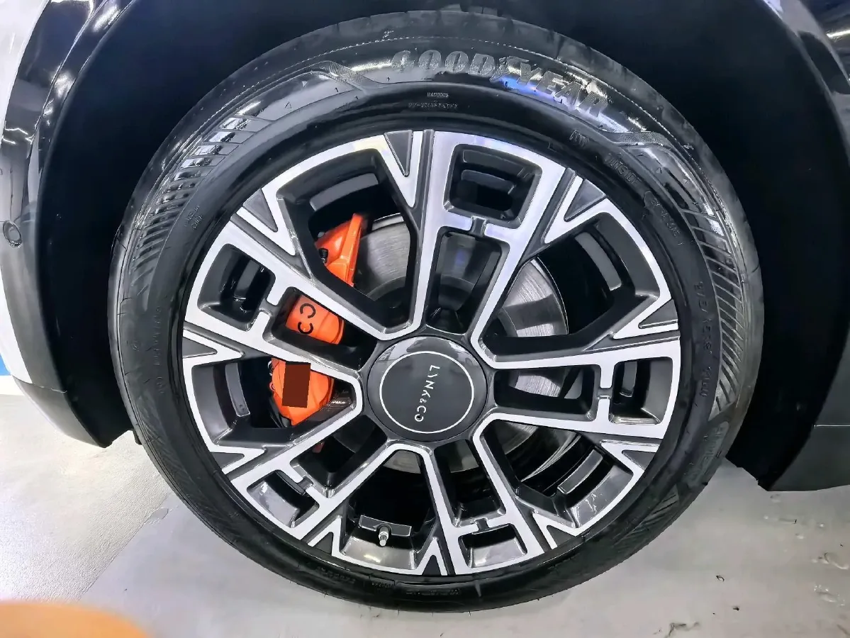 2025 LYNK&CO 900 2.0T 254HP L4 3DHT PHEV,autocango,china used car exporter,china ev exporter,chinese used car exporter,chinese used ev exporter