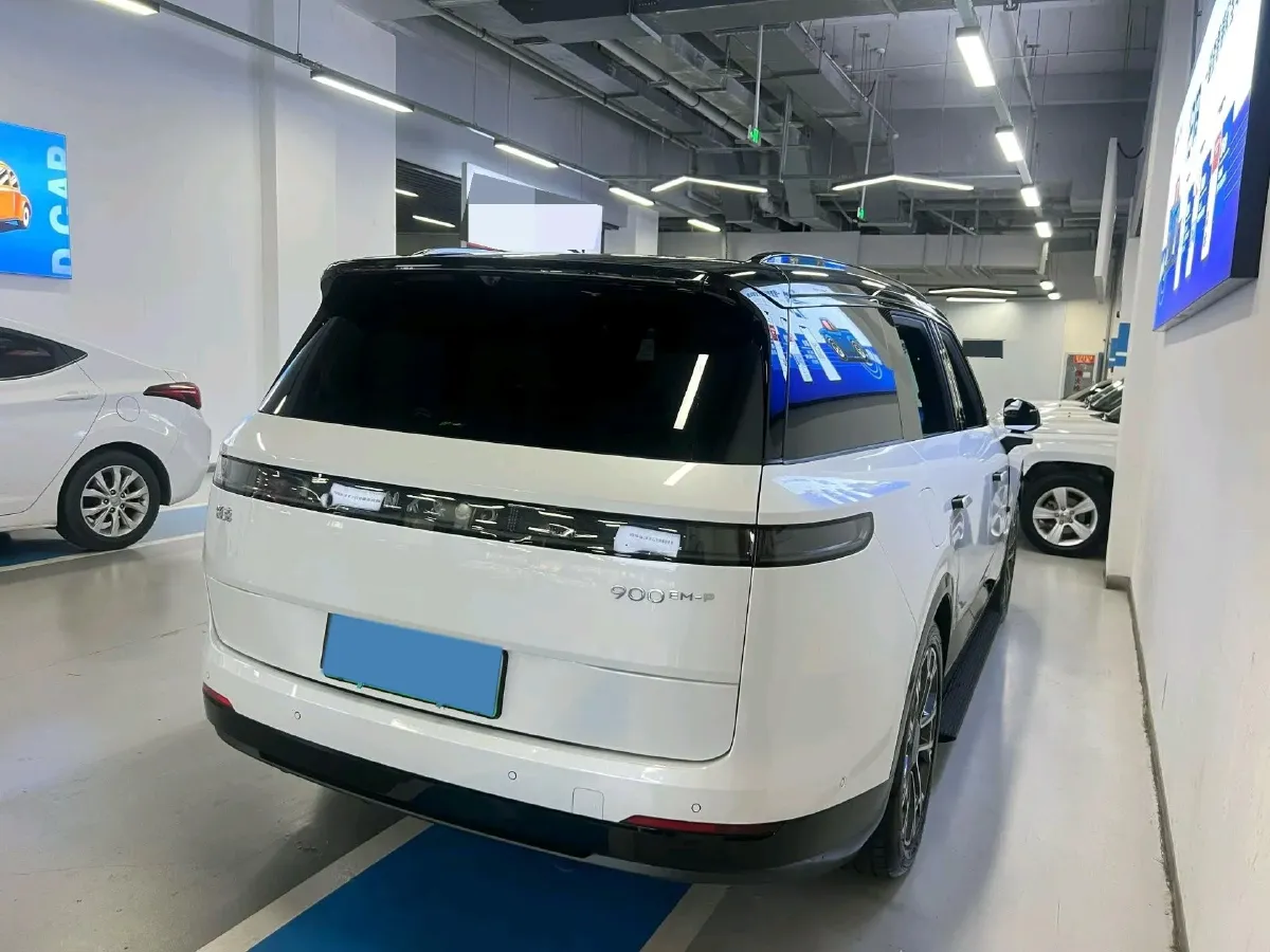 2025 LYNK&CO 900 2.0T 254HP L4 3DHT PHEV,autocango,china used car exporter,china ev exporter,chinese used car exporter,chinese used ev exporter
