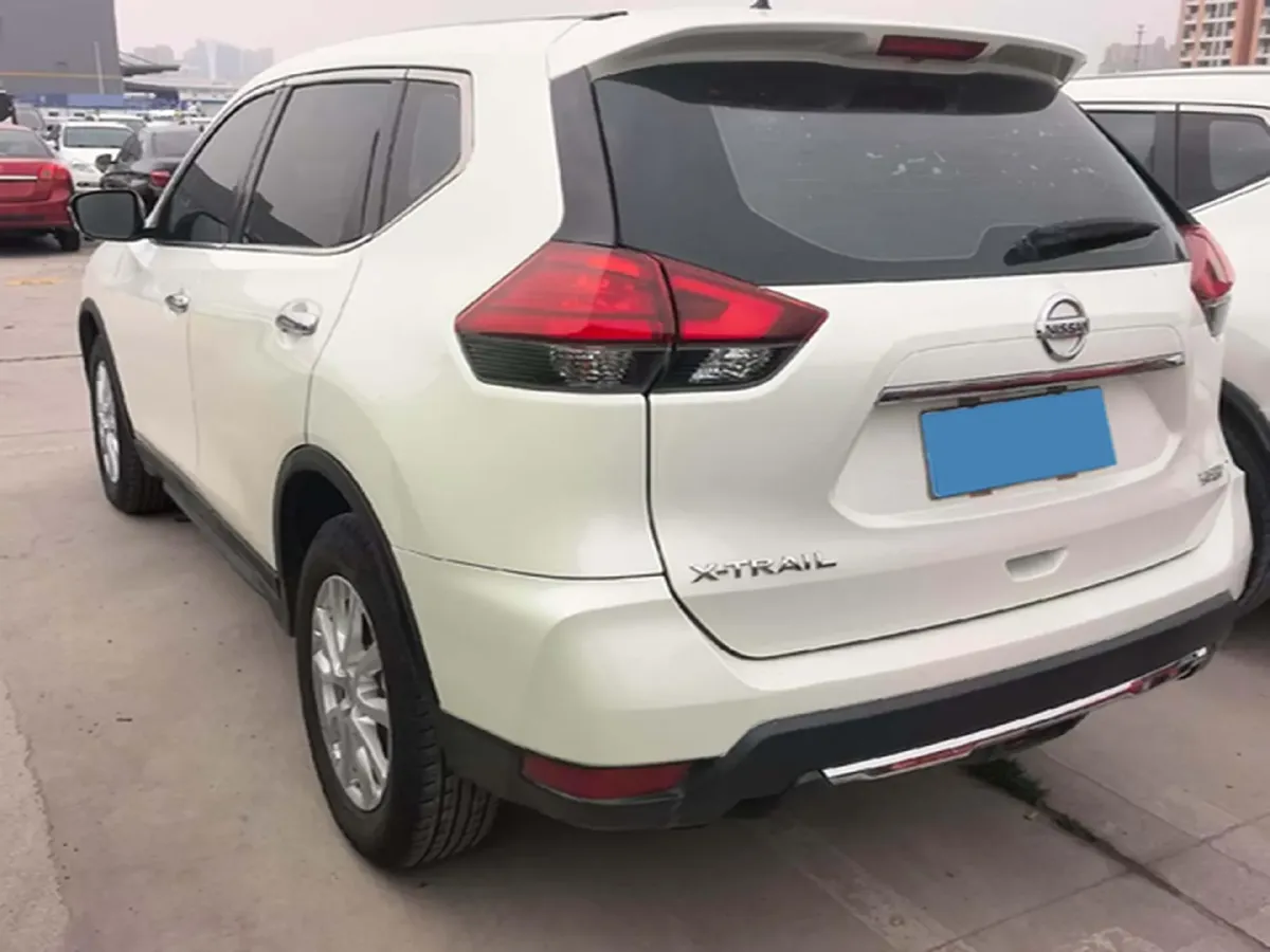 2021 Nissan X-Trail 2.0L 151HP L4 CVT,autocango,china used car exporter,china ev exporter,chinese used car exporter,chinese used ev exporter