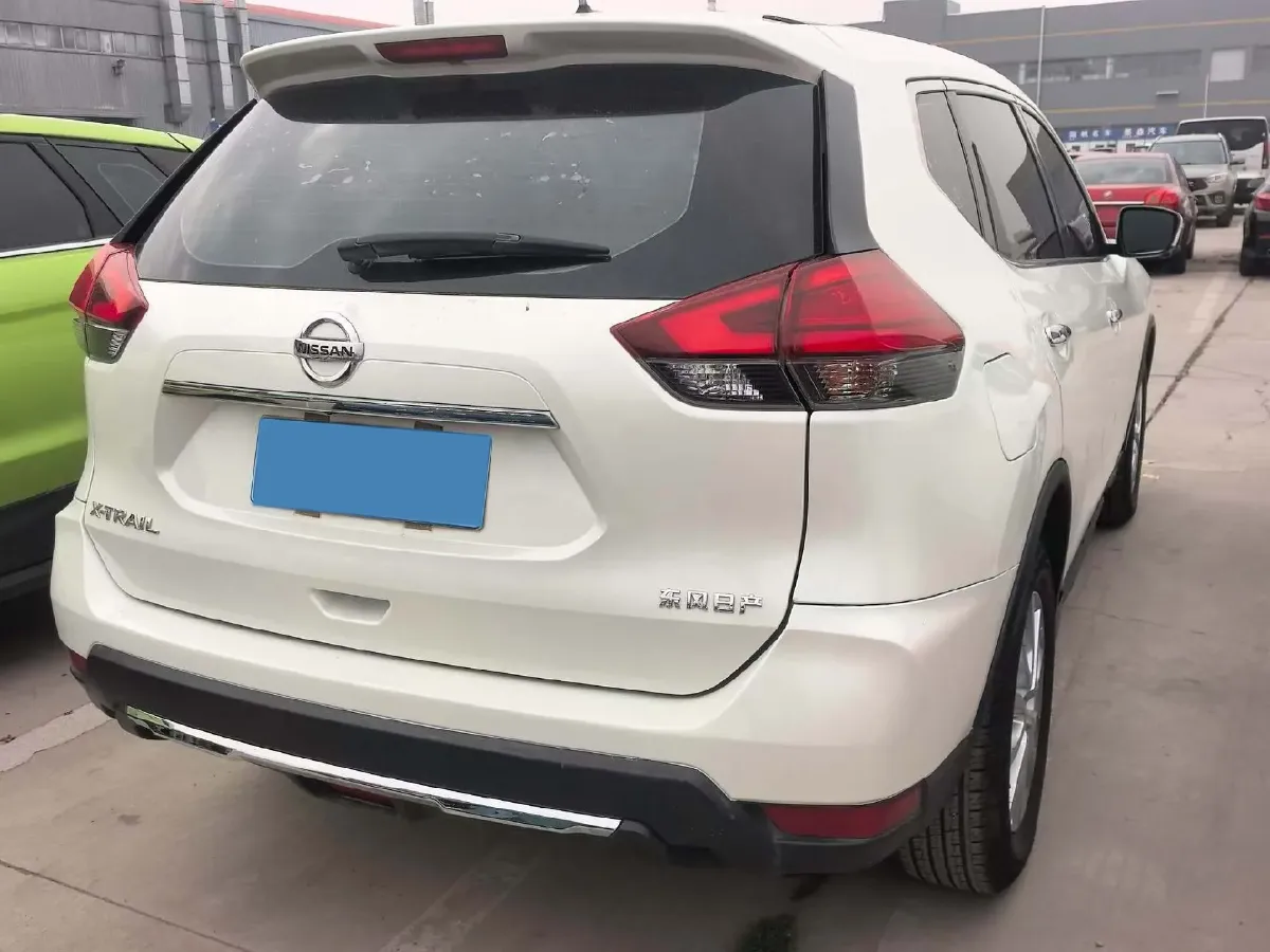 2021 Nissan X-Trail 2.0L 151HP L4 CVT,autocango,china used car exporter,china ev exporter,chinese used car exporter,chinese used ev exporter