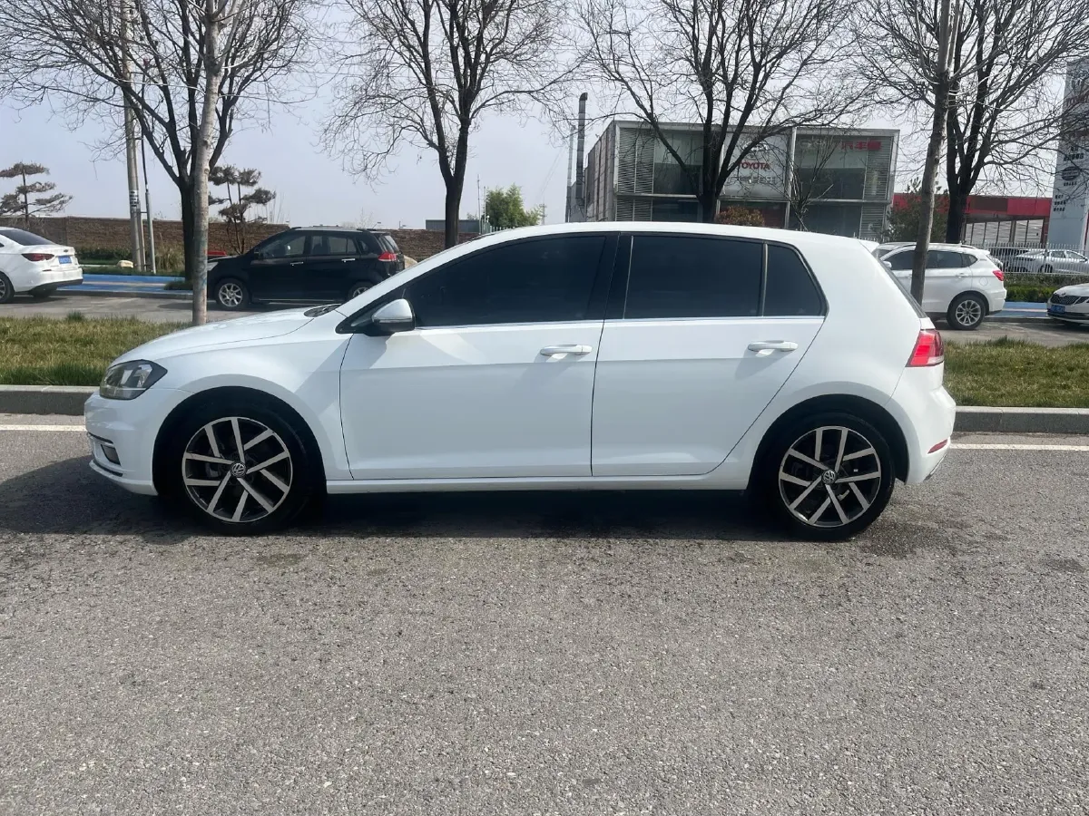 2020 Volkswagen Golf 1.4T 150HP L4 7DCT,autocango,china used car exporter,china ev exporter,chinese used car exporter,chinese used ev exporter