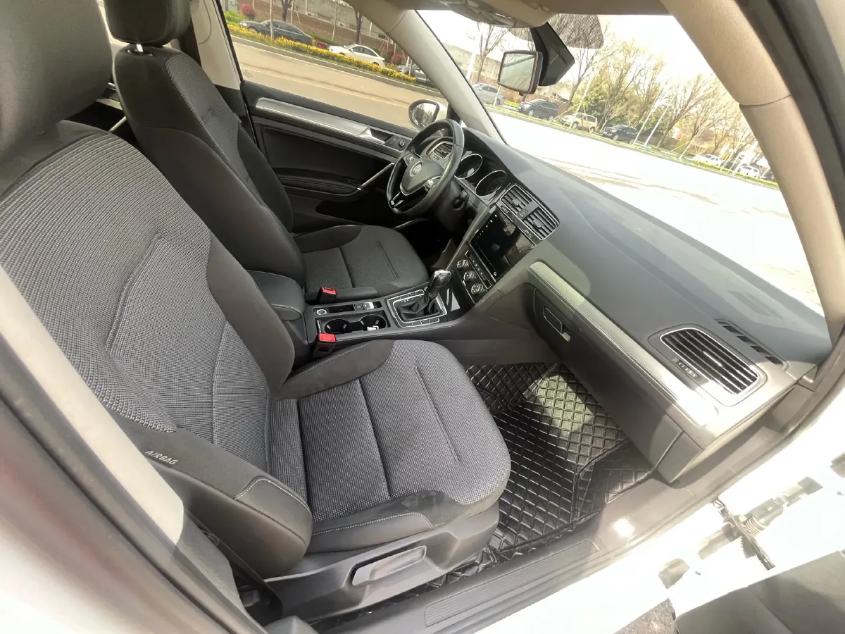 2020 Volkswagen Golf 1.4T 150HP L4 7DCT,autocango,china used car exporter,china ev exporter,chinese used car exporter,chinese used ev exporter