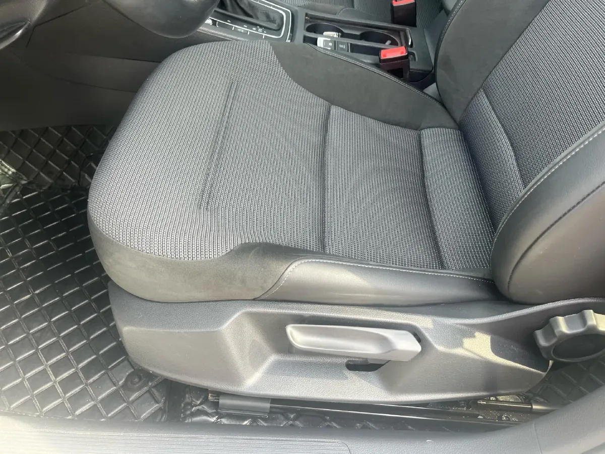 2020 Volkswagen Golf 1.4T 150HP L4 7DCT,autocango,china used car exporter,china ev exporter,chinese used car exporter,chinese used ev exporter