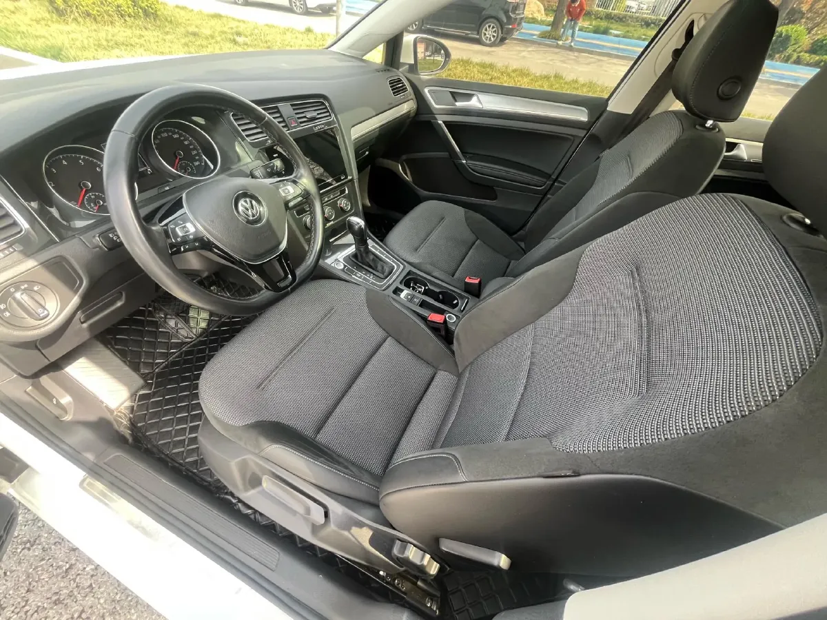 2020 Volkswagen Golf 1.4T 150HP L4 7DCT,autocango,china used car exporter,china ev exporter,chinese used car exporter,chinese used ev exporter