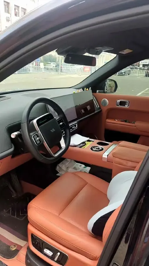 2024 Toyota Granvia 2.5L 189HP L4 E-CVT Hybrid,autocango,china used car exporter,china ev exporter,chinese used car exporter,chinese used ev exporter