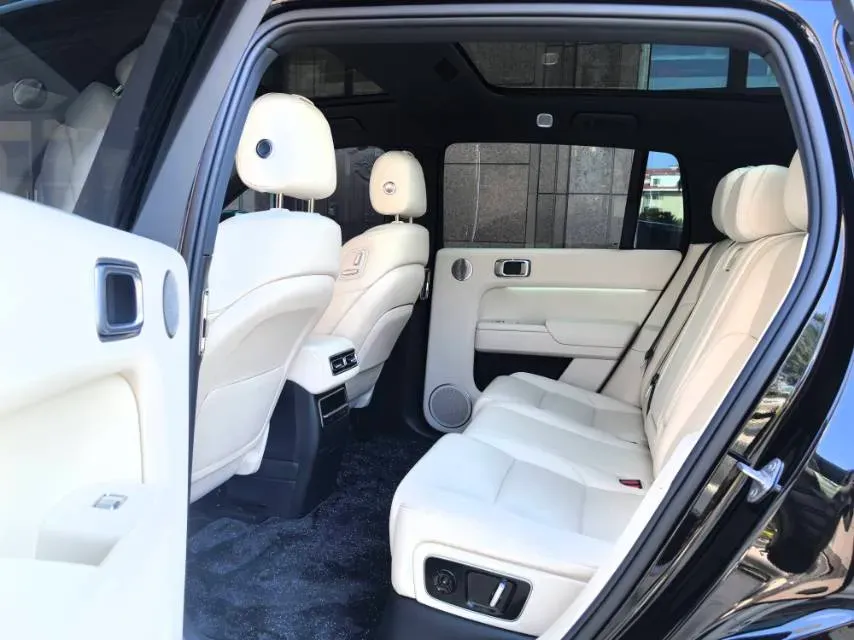 2023 Li L7 Range Extended 154HP REEV 40.9KWH,autocango,china used car exporter,china ev exporter,chinese used car exporter,chinese used ev exporter