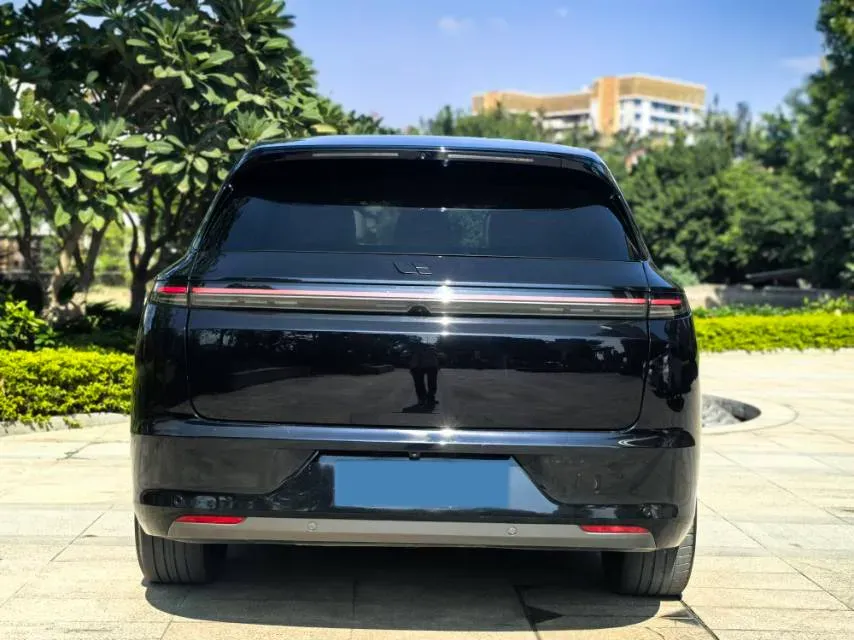 2023 Li L7 Range Extended 154HP REEV 40.9KWH,autocango,china used car exporter,china ev exporter,chinese used car exporter,chinese used ev exporter