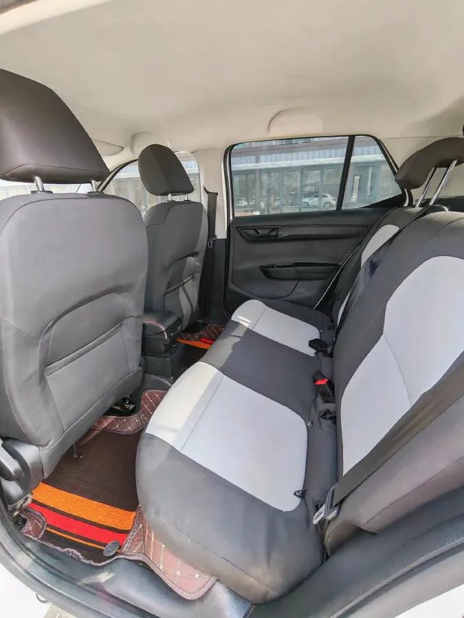 2017 Skoda Fabia 1.4L 90HP L4 6AT,autocango,china used car exporter,china ev exporter,chinese used car exporter,chinese used ev exporter