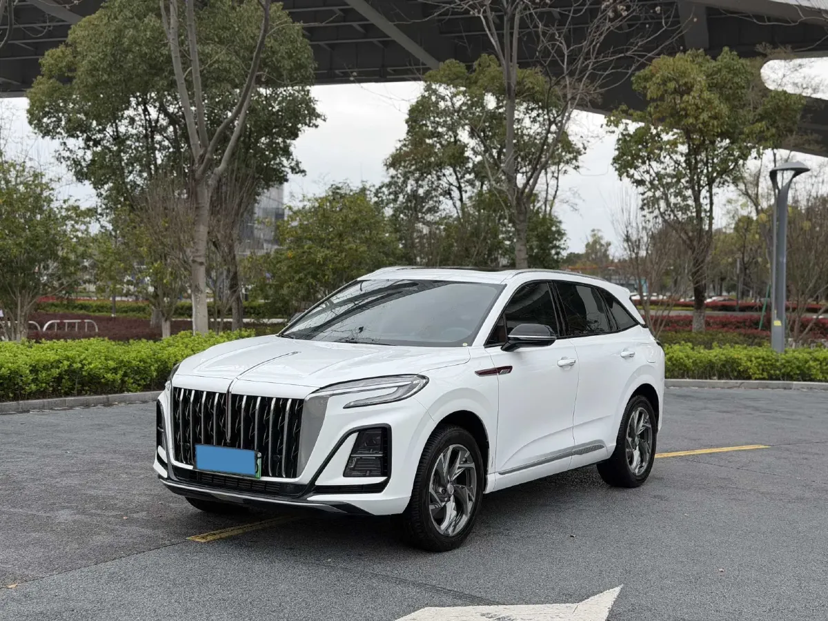 2024 HongQi HS3 1.5T 169HP L4 1DHT PHEV 18.4KWH,autocango,china used car exporter,china ev exporter,chinese used car exporter,chinese used ev exporter