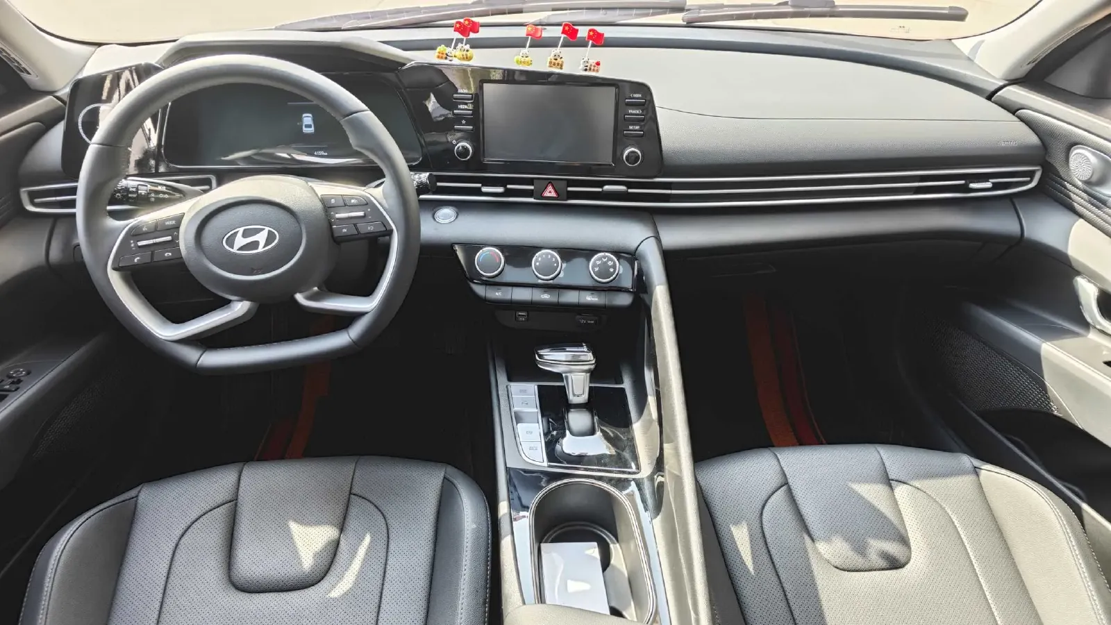 2023 Hyundai Elantra 1.5L 115HP L4 CVT,autocango,china used car exporter,china ev exporter,chinese used car exporter,chinese used ev exporter
