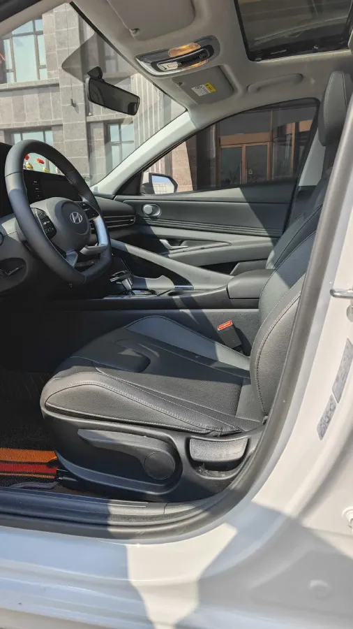 2023 Hyundai Elantra 1.5L 115HP L4 CVT,autocango,china used car exporter,china ev exporter,chinese used car exporter,chinese used ev exporter