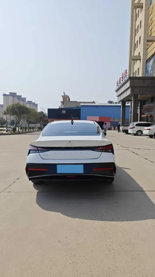 2023 Hyundai Elantra 1.5L 115HP L4 CVT,autocango,china used car exporter,china ev exporter,chinese used car exporter,chinese used ev exporter