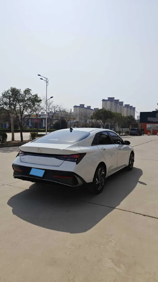 2023 Hyundai Elantra 1.5L 115HP L4 CVT,autocango,china used car exporter,china ev exporter,chinese used car exporter,chinese used ev exporter