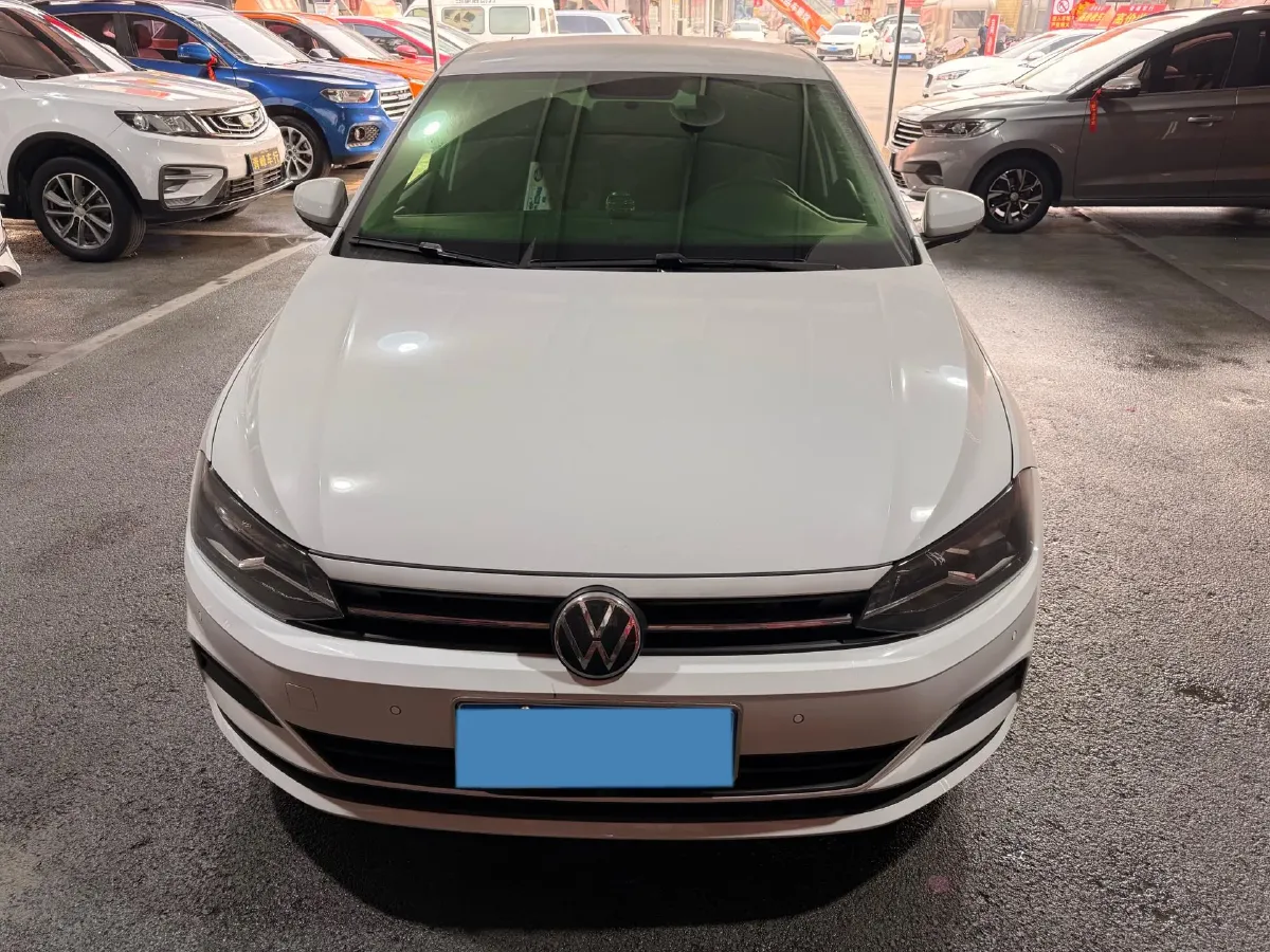 2023 Volkswagen Polo 1.5L 113HP L4 6AT,autocango,china used car exporter,china ev exporter,chinese used car exporter,chinese used ev exporter