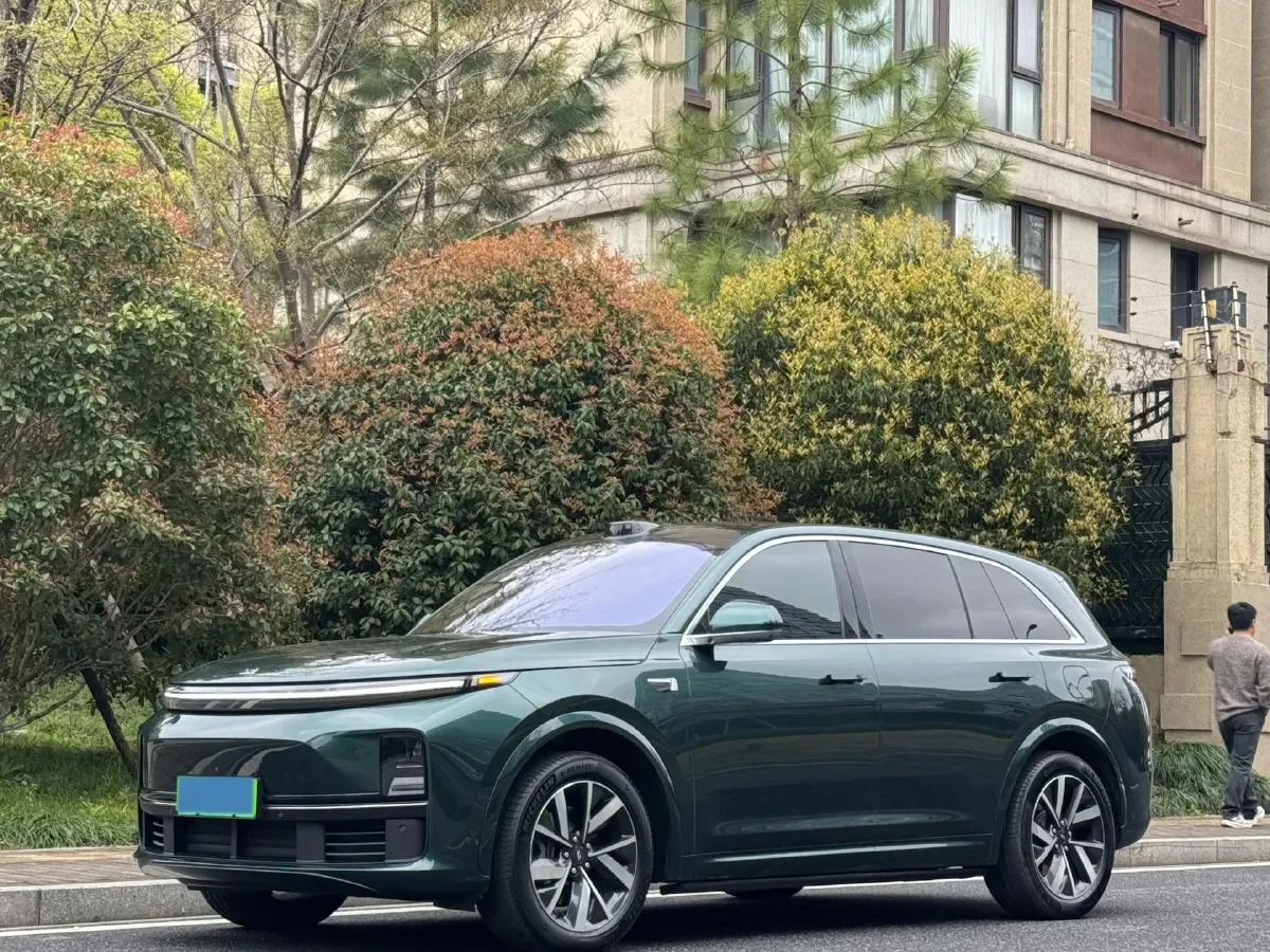 2023 Li L7 Range Extended 154HP REEV 40.9KWH,autocango,china used car exporter,china ev exporter,chinese used car exporter,chinese used ev exporter