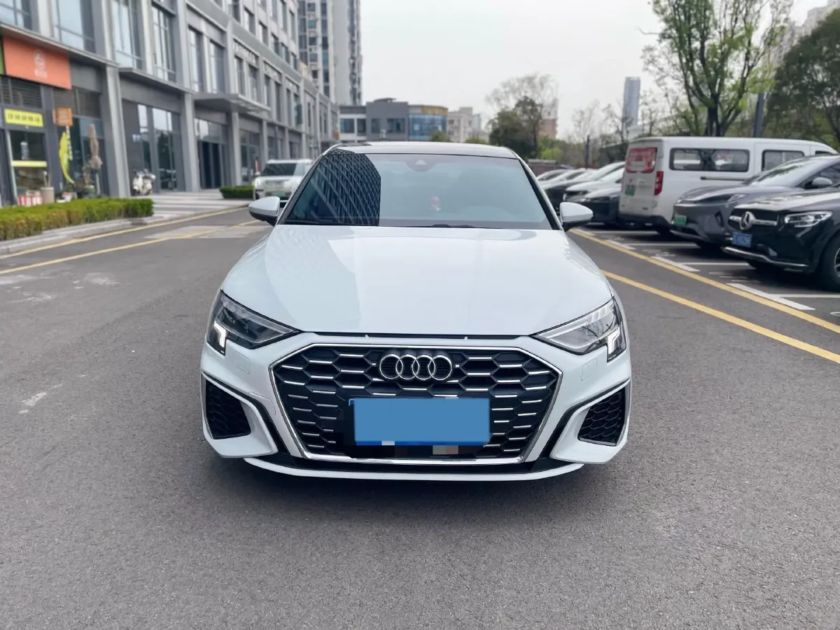 2022 Audi A3 1.4T 150HP L4 7DCT,autocango,china used car exporter,china ev exporter,chinese used car exporter,chinese used ev exporter