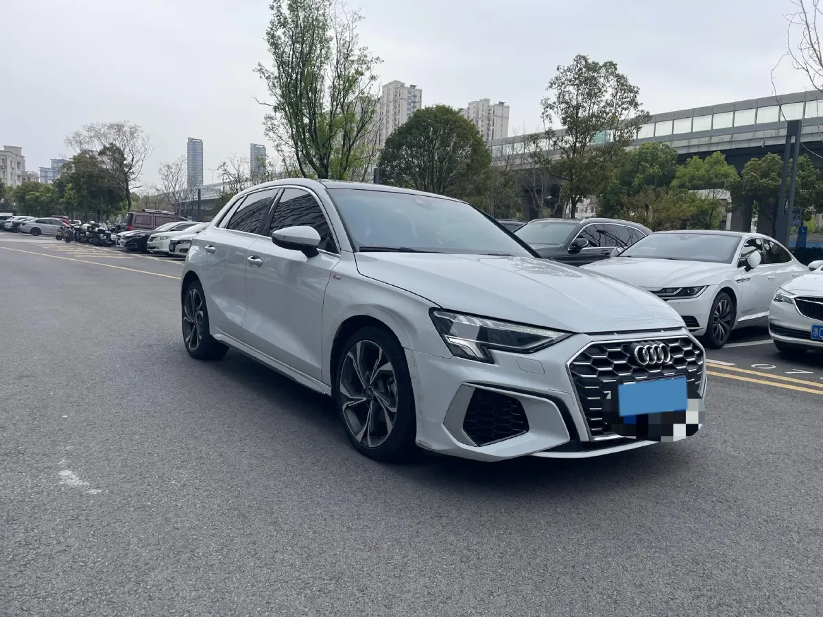 2022 Audi A3 1.4T 150HP L4 7DCT,autocango,china used car exporter,china ev exporter,chinese used car exporter,chinese used ev exporter