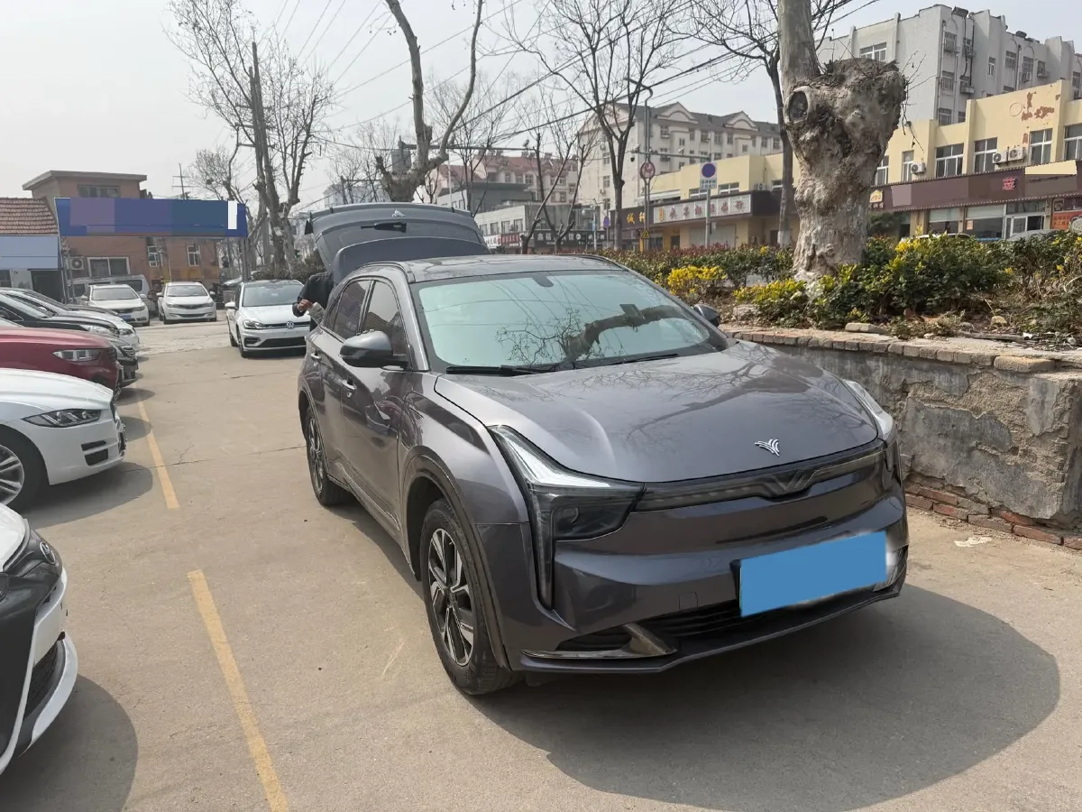 2022 Venucia Grand V 1.5T 190HP L4 7DCT,autocango,china used car exporter,china ev exporter,chinese used car exporter,chinese used ev exporter