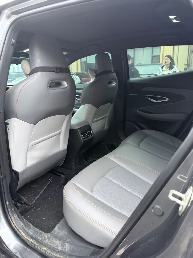 2022 ChangAn UNI-T 1.5T 188HP L4 7DCT,autocango,china used car exporter,china ev exporter,chinese used car exporter,chinese used ev exporter