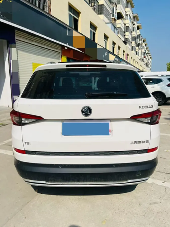 2018 Skoda Kodiak 2.0T 186HP L4 7DCT,autocango,china used car exporter,china ev exporter,chinese used car exporter,chinese used ev exporter