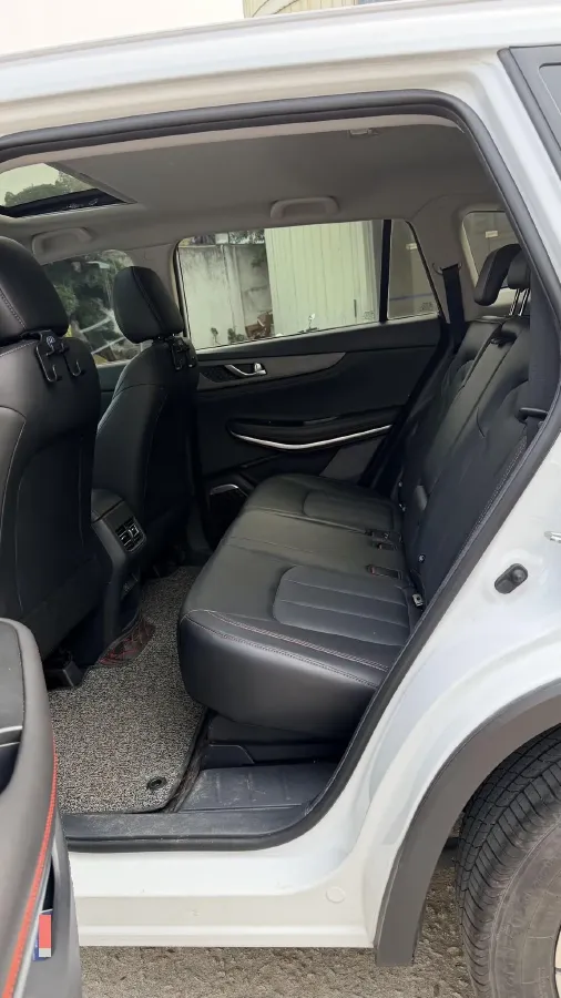 2023 ChangAn CS75 1.5T 188HP L4 7DCT,autocango,china used car exporter,china ev exporter,chinese used car exporter,chinese used ev exporter