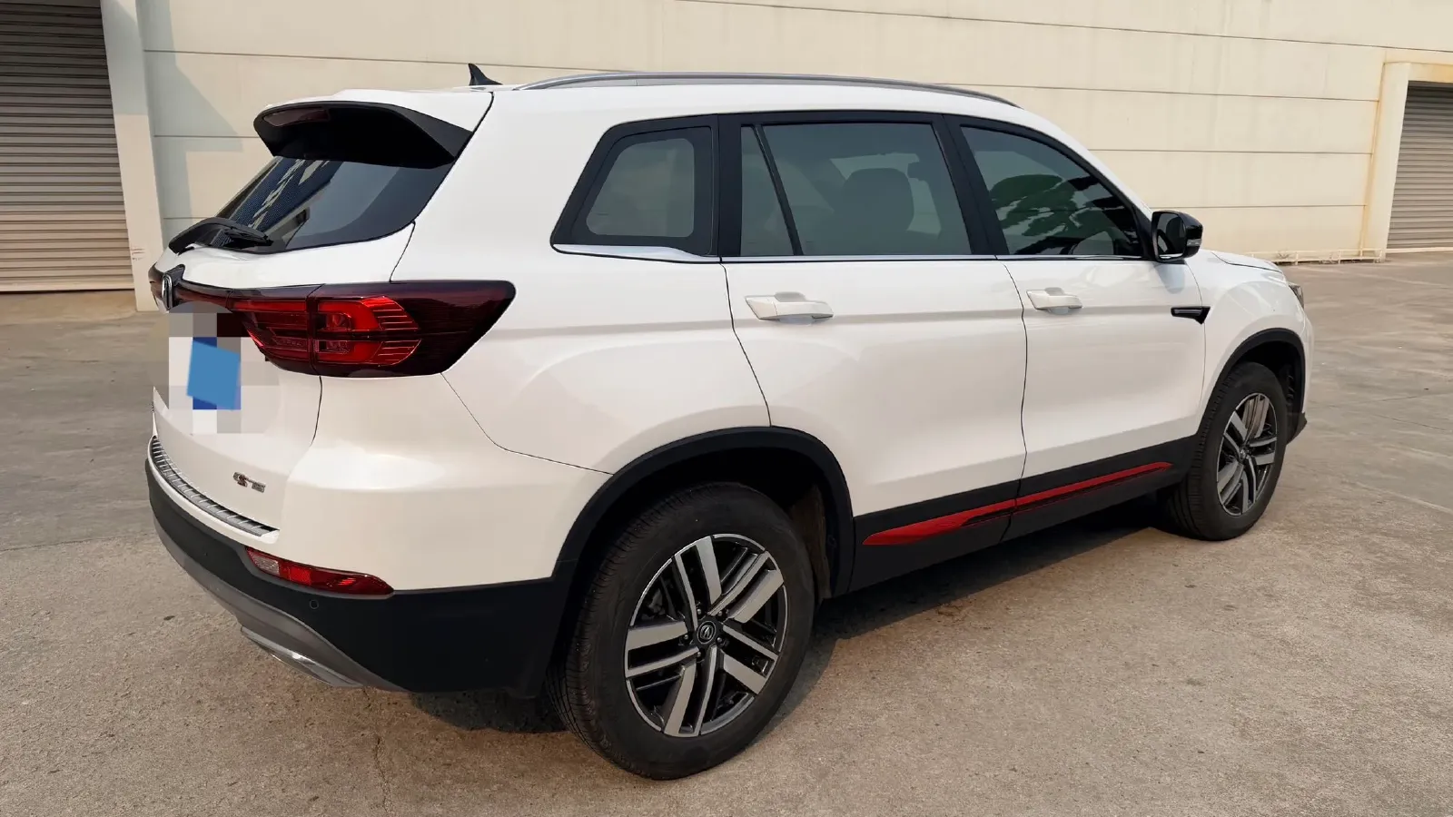 2023 ChangAn CS75 1.5T 188HP L4 7DCT,autocango,china used car exporter,china ev exporter,chinese used car exporter,chinese used ev exporter