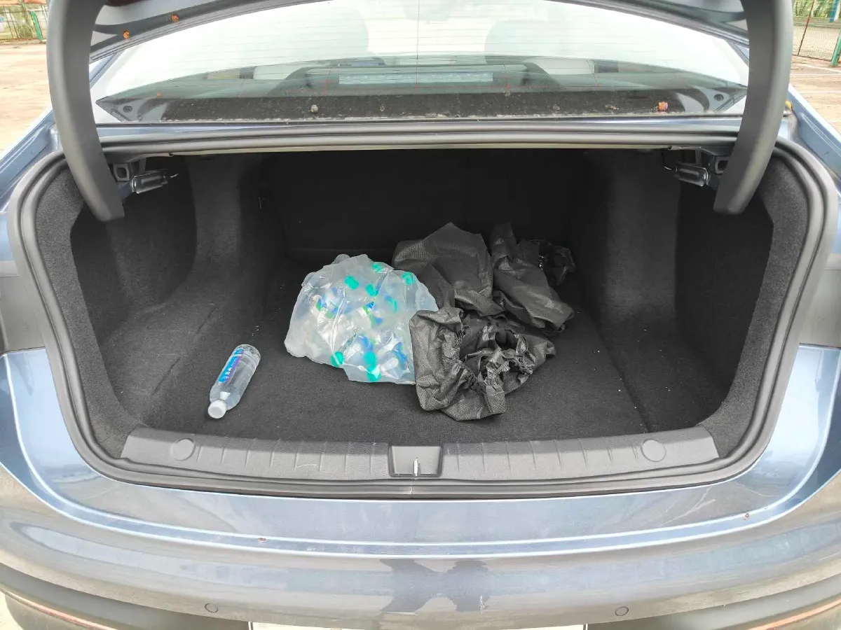 2025 BYD Seal05 DM-i 1.5L 101HP L4 E-CVT PHEV 15.87KWH,autocango,china used car exporter,china ev exporter,chinese used car exporter,chinese used ev exporter