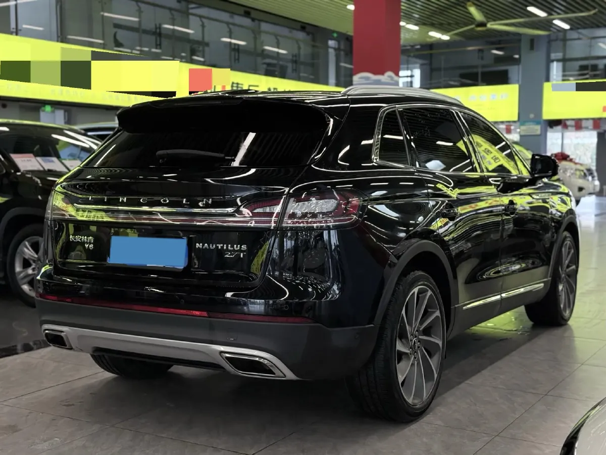 2021 Lincoln Nautilus 2.7T 322HP V6 8AT,autocango,china used car exporter,china ev exporter,chinese used car exporter,chinese used ev exporter