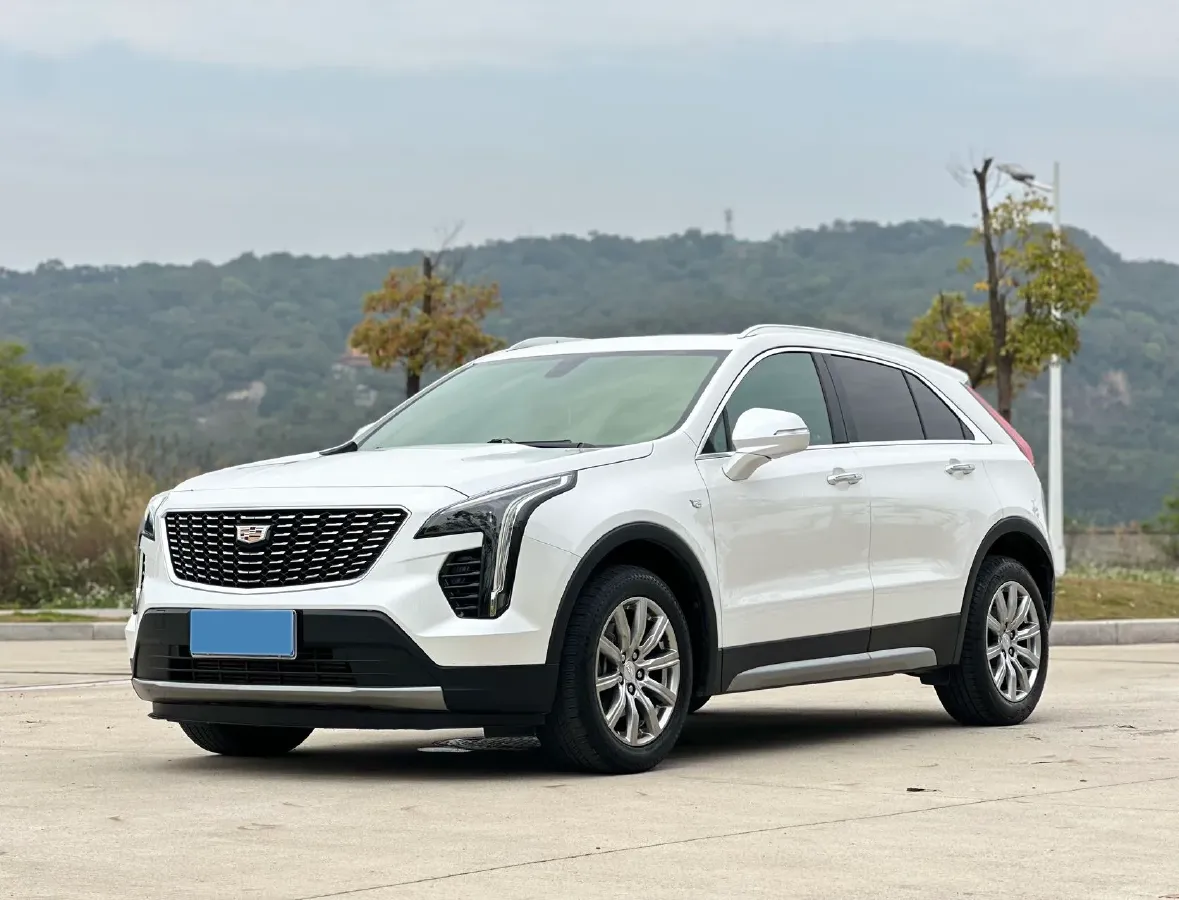 2020 Cadillac XT4 2.0T 241HP L4 9AT,autocango,china used car exporter,china ev exporter,chinese used car exporter,chinese used ev exporter