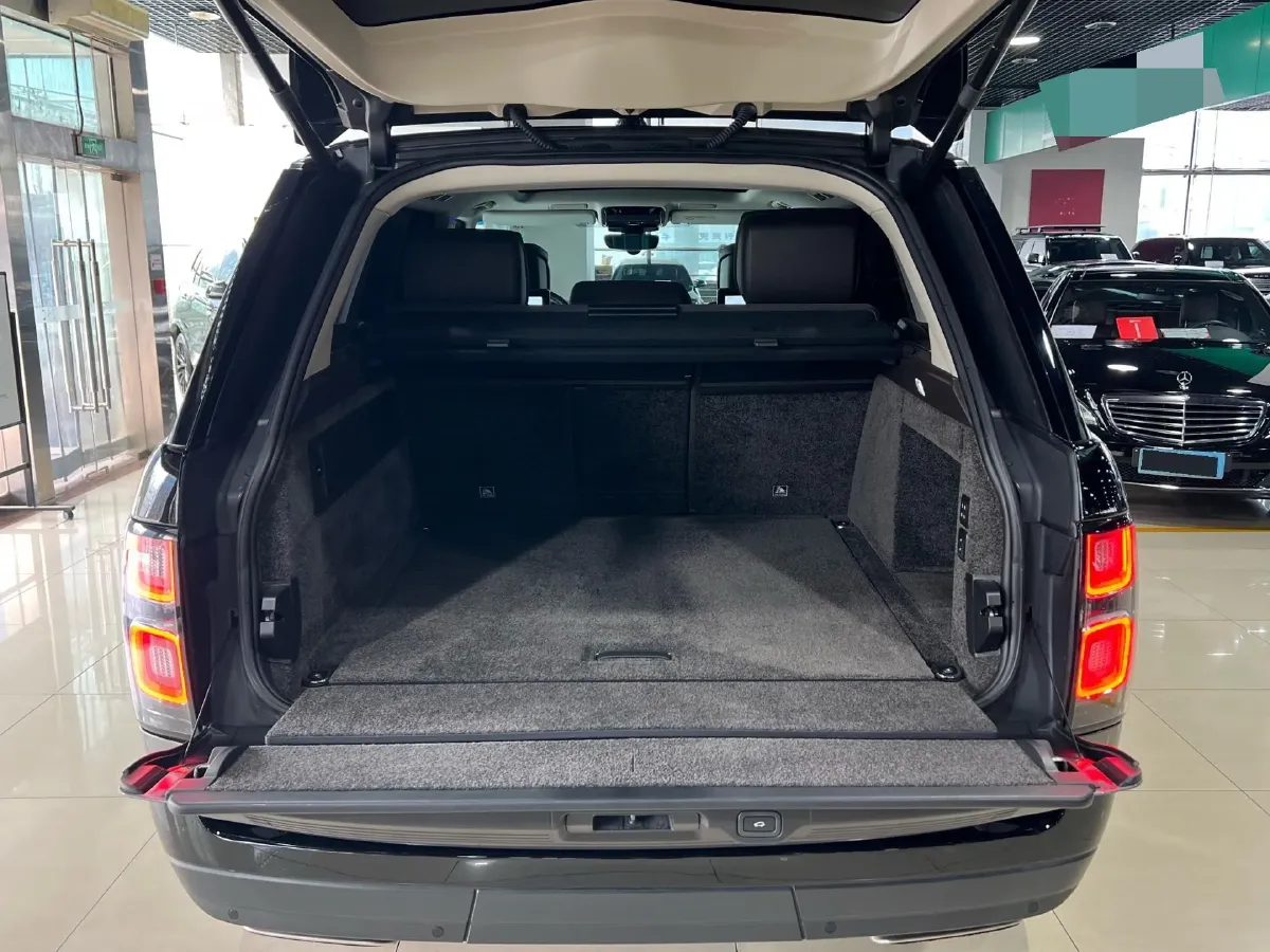 2022 Land Rover Range Rover 3.0T 400HP L6 8AT,autocango,china used car exporter,china ev exporter,chinese used car exporter,chinese used ev exporter