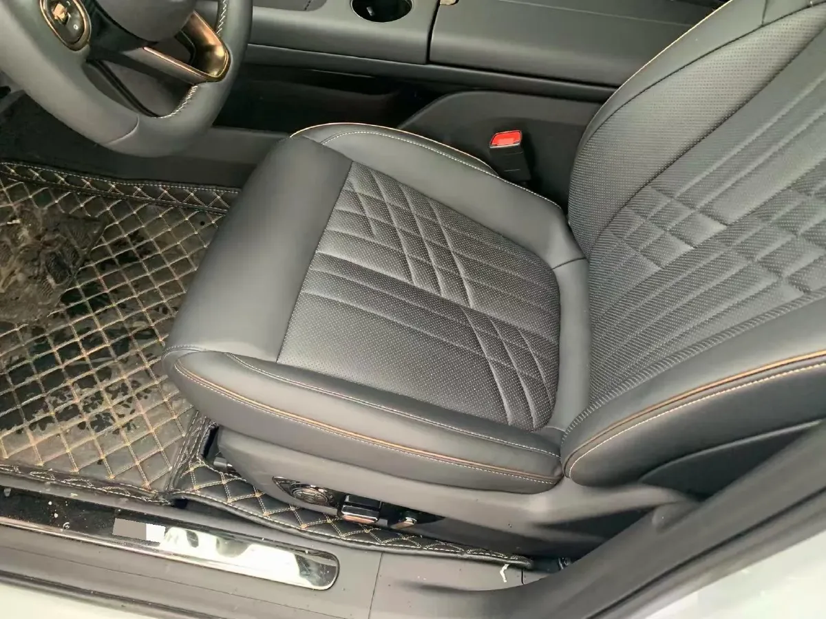 2025 BaoJun XiangJing BEV,autocango,china used car exporter,china ev exporter,chinese used car exporter,chinese used ev exporter