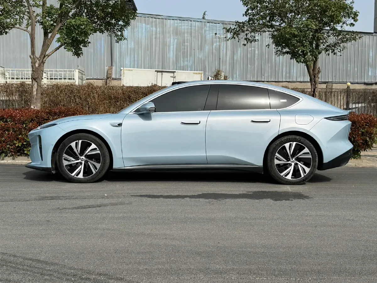 2024 NIO ET5 BEV 75KWH,autocango,china used car exporter,china ev exporter,chinese used car exporter,chinese used ev exporter