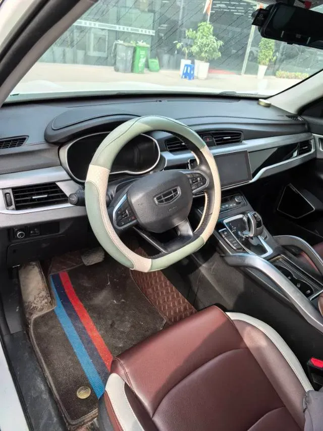 2022 Geely Azkarra 1.8T 184HP L4 7DCT,autocango,china used car exporter,china ev exporter,chinese used car exporter,chinese used ev exporter