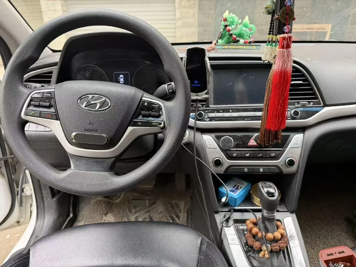 2016 Hyundai Elantra 1.6L 130HP L4 6AT,autocango,china used car exporter,china ev exporter,chinese used car exporter,chinese used ev exporter