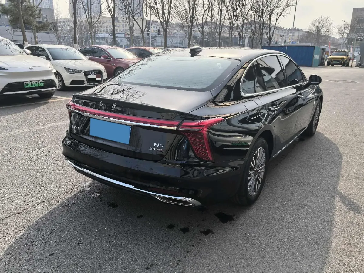 2024 HongQi H5 1.5T 169HP L4 7DCT,autocango,china used car exporter,china ev exporter,chinese used car exporter,chinese used ev exporter