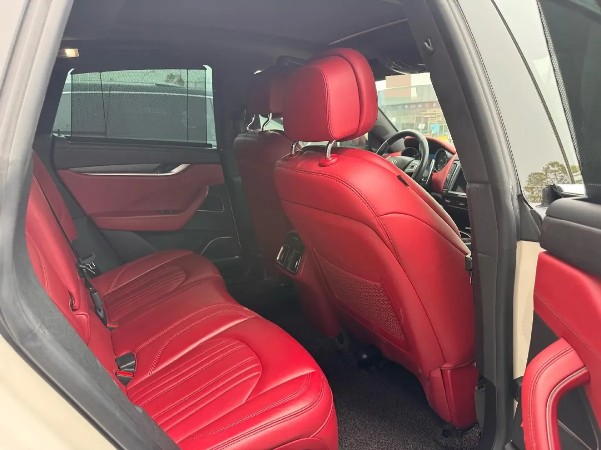 2016 Audi S6 4.0T 450HP V8 7DCT,autocango,china used car exporter,china ev exporter,chinese used car exporter,chinese used ev exporter