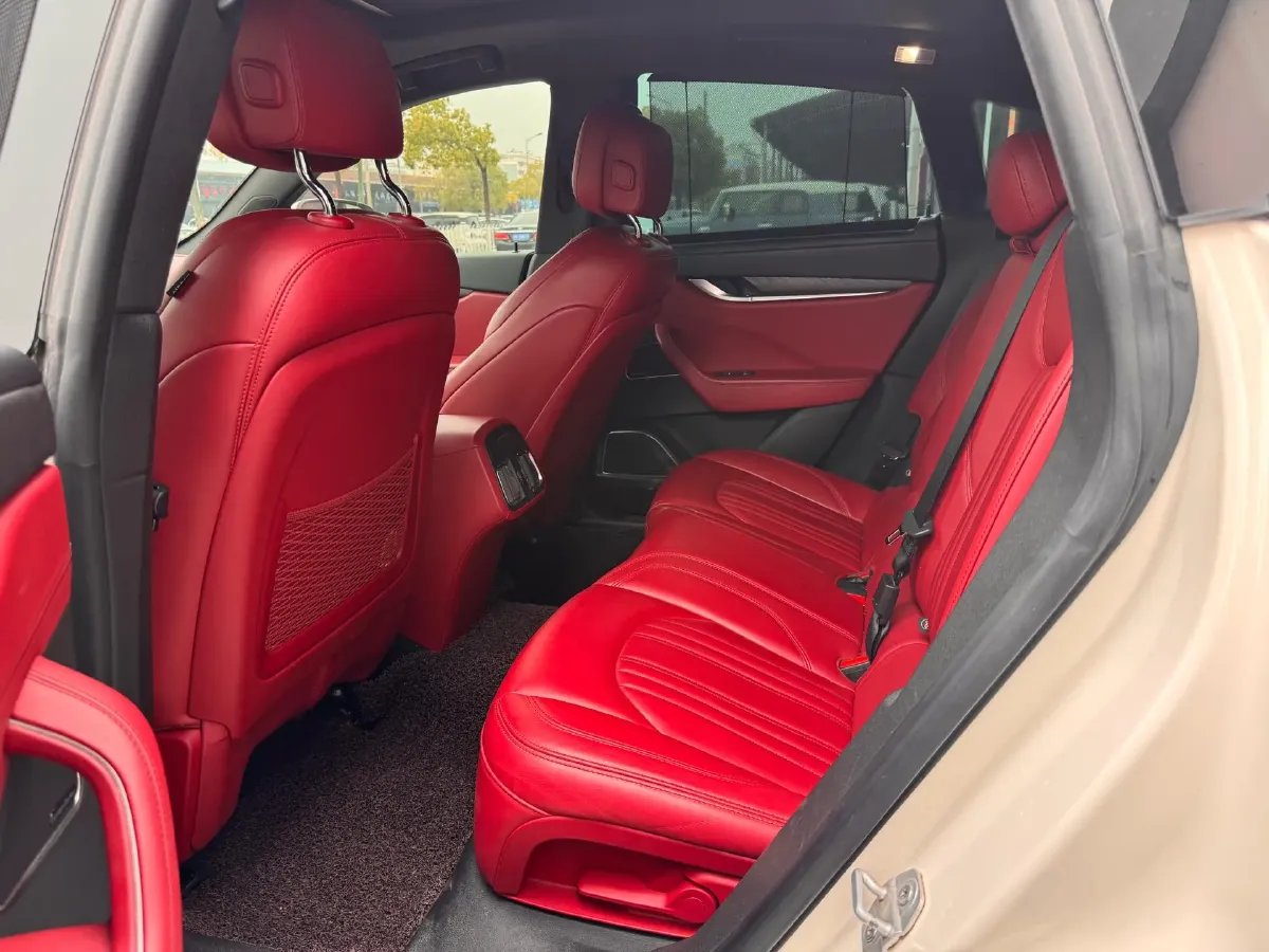 2016 Audi S6 4.0T 450HP V8 7DCT,autocango,china used car exporter,china ev exporter,chinese used car exporter,chinese used ev exporter