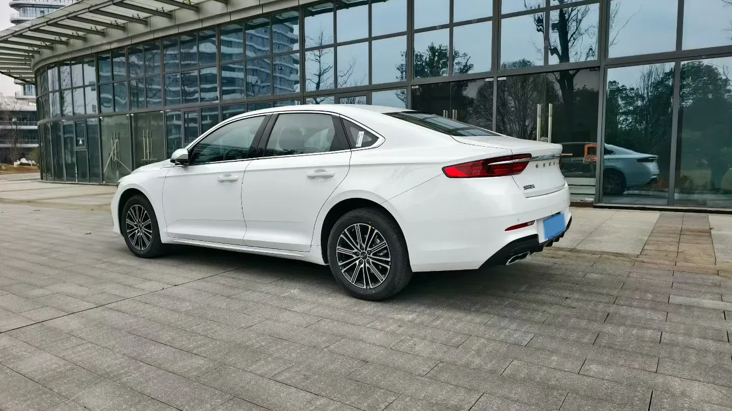 2025 Geely Preface 1.5T 181HP L4 7DCT,autocango,china used car exporter,china ev exporter,chinese used car exporter,chinese used ev exporter
