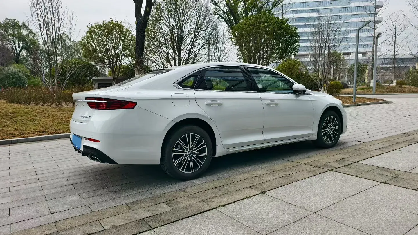 2025 Geely Preface 1.5T 181HP L4 7DCT,autocango,china used car exporter,china ev exporter,chinese used car exporter,chinese used ev exporter