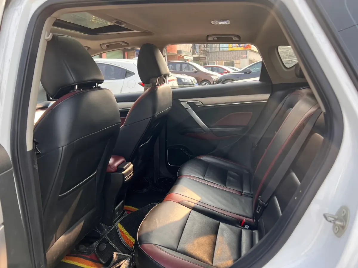 2021 Geely Coolray 1.4T 141HP L4 6DCT,autocango,china used car exporter,china ev exporter,chinese used car exporter,chinese used ev exporter