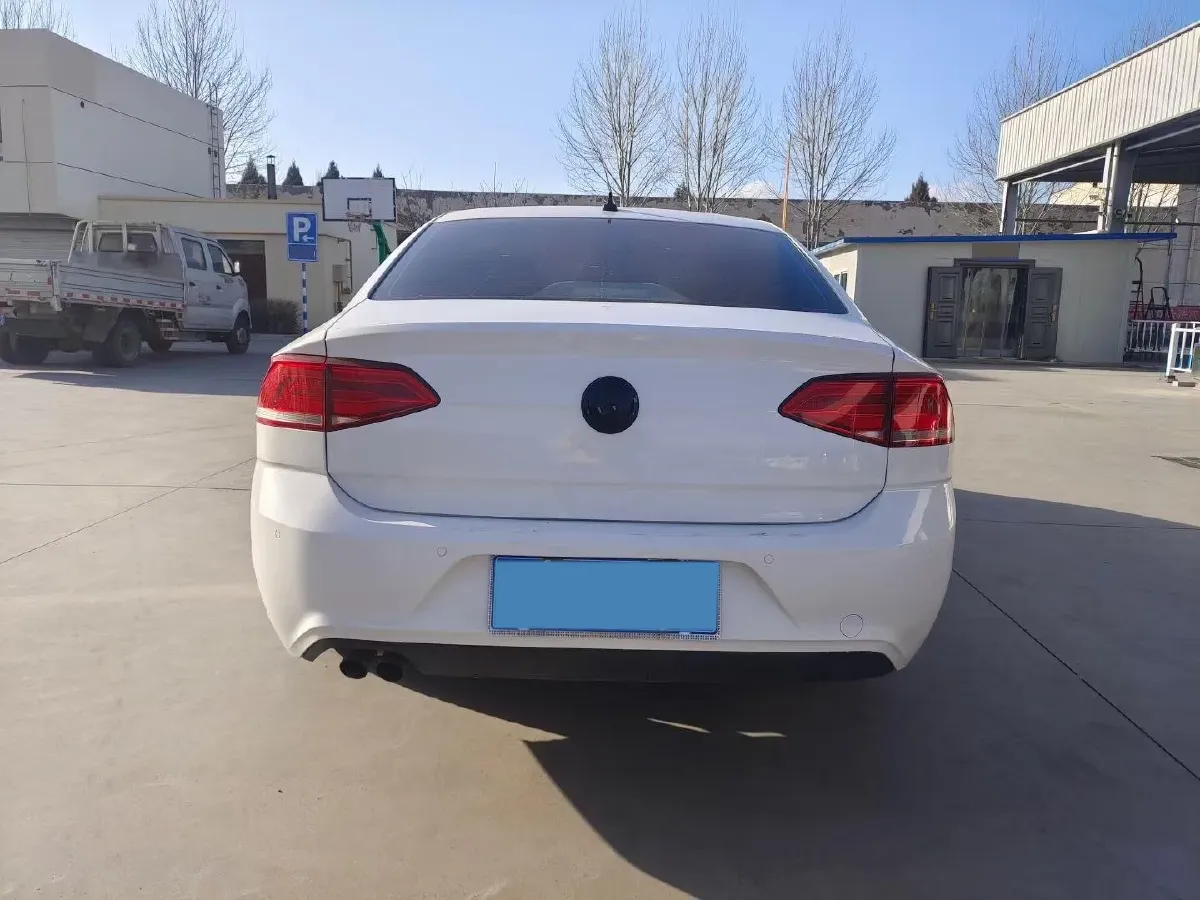 2018 Volkswagen Lamando 1.4T 131HP L4 7DCT,autocango,china used car exporter,china ev exporter,chinese used car exporter,chinese used ev exporter