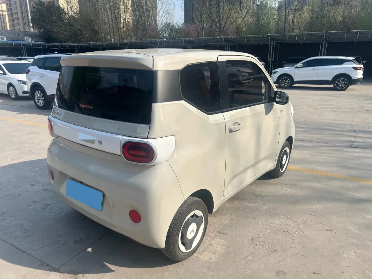 2024 WuLing HongGuang MINI EV BEV 17.3KWH,autocango,china used car exporter,china ev exporter,chinese used car exporter,chinese used ev exporter